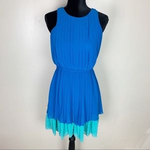 Cute Jessica Simpson dress size small